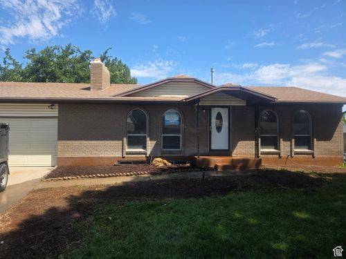 2540 W Gunlock Dr, Taylorsville, UT, 84129-2010 | Card Image