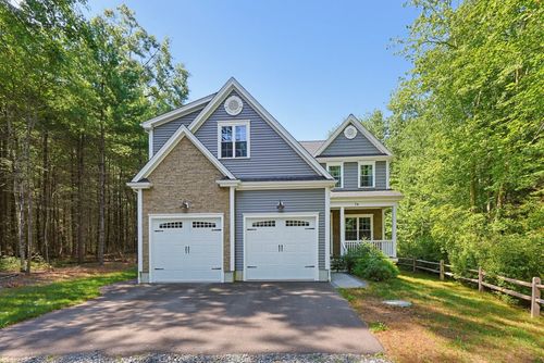 74 King Philip Rd, Norton, MA, 02766-3022 | Card Image