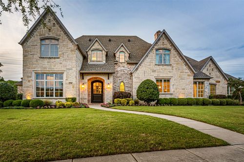 770 Black Forest Ct, Southlake, TX, 76092-3831 | Card Image