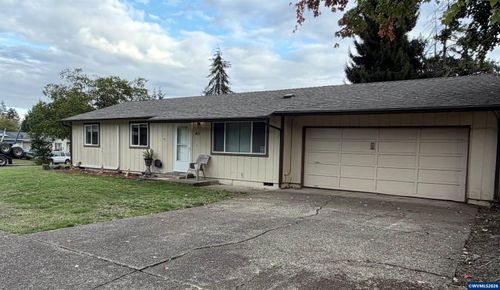 411 Ne 3rd St, Willamina, OR, 97396-2702 | Card Image