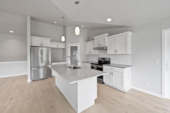 471 Winner's Circle, House other with 3 bedrooms, 2 bathrooms and null parking in Elkhart Lake WI | Image 8