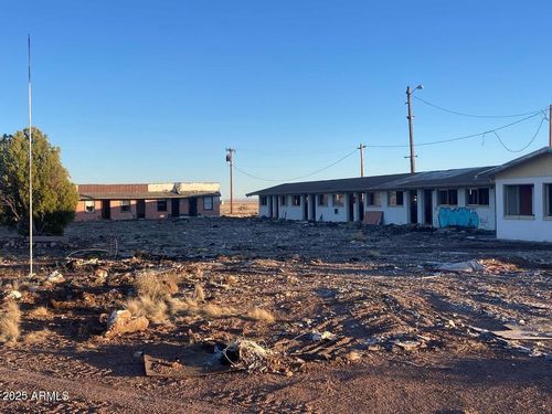 7635 Riverside Ave, Holbrook, AZ, 86029 | Card Image