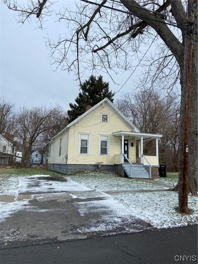 228 Putnam Street, House other with 3 bedrooms, 1 bathrooms and null parking in Syracuse NY | Image 1