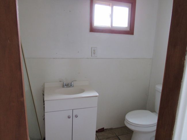 18400 Plainview Ave, House other with 3 bedrooms, 2 bathrooms and null parking in Detroit MI | Image 10