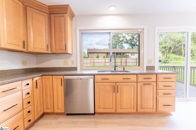 913 Berkeley Dr, House other with 3 bedrooms, 2 bathrooms and 2 parking in Clemson SC | Image 15