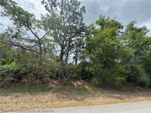 3158 Locust Avenue, Lake Placid, FL, 33852 | Card Image