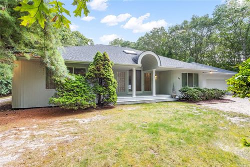 26 Deer Path, Quogue, NY, 11959 | Card Image