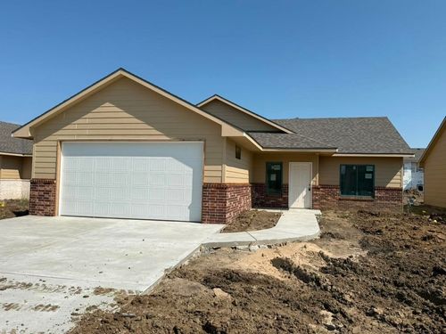 8968 E Joshua St, Bel Aire, KS, 67226-2371 | Card Image