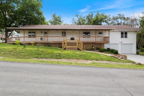 712, 714 Arcadia Street, Warsaw, MO, 65355 | Card Image