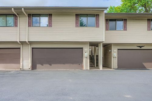 404 Pleasant Dr, Hastings, MN, 55033-1508 | Card Image