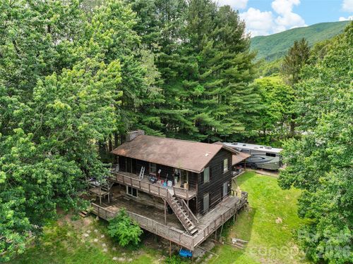 277 Orion Davis Road, Waynesville, NC, 28786 | Card Image