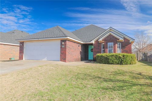 2613 Persimmon St, Springdale, AR, 72764-5942 | Card Image