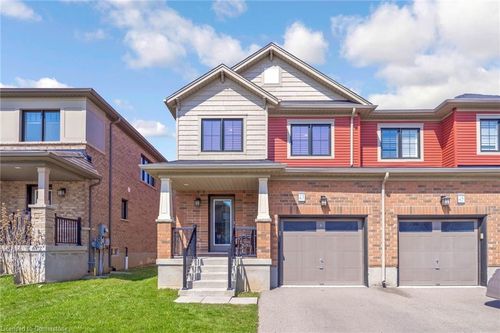 43 Sherway St, Stoney Creek, ON, L8J0J3 | Card Image