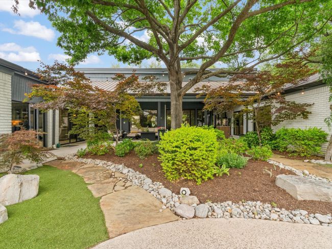 5512 Bent Tree Dr, House other with 4 bedrooms, 5 bathrooms and null parking in Dallas TX | Image 4