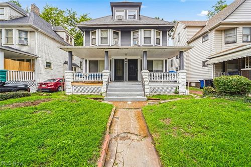9911 North Blvd, Cleveland, OH, 44108-3429 | Card Image