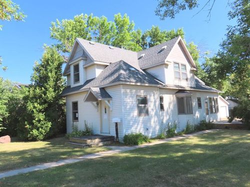 518 Main Ave N, Thief River Falls, MN, 56701-1910 | Card Image