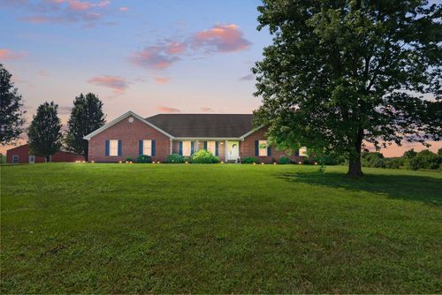 2713 Elmburg Rd, Shelbyville, KY, 40065-7925 | Card Image