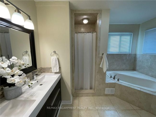 788 Grandview St N, House other with 7 bedrooms, 4 bathrooms and 3 parking in Oshawa ON | Image 25