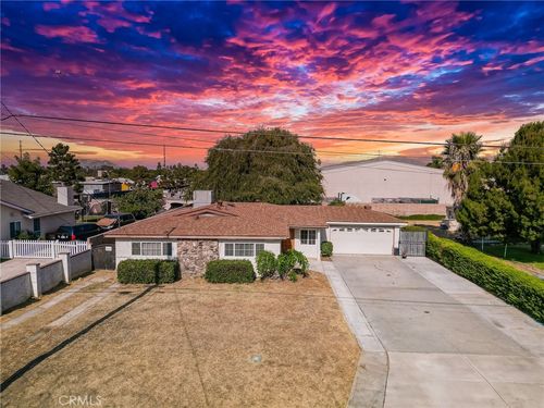 1073 Ardmore St, Riverside, CA, 92507-2007 | Card Image