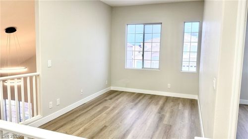 4595 Barnes Ct, Las Vegas, NV, 89147-6065 | Card Image