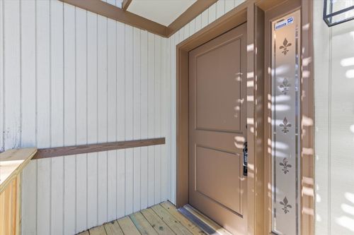 1558 Three Lantern Ln, Tallahassee, FL, 32301-6879 | Card Image