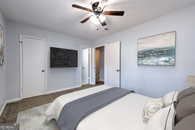 748 Garden View Dr, Condo with 3 bedrooms, 3 bathrooms and 2 parking in Stone Mountain GA | Image 18