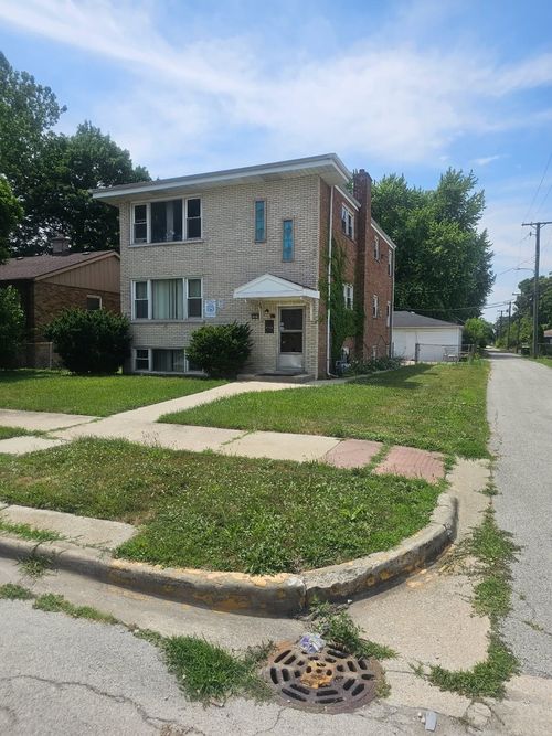 13810 S La Salle St, Riverdale, IL, 60827-1929 | Card Image