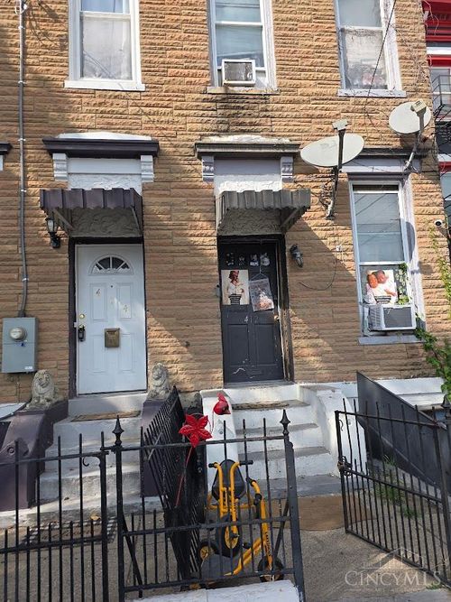 412 Dayton St, Cincinnati, OH, 45214-2321 | Card Image