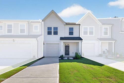 610 Barrington Row Ave, Zebulon, NC, 27597-3710 | Card Image