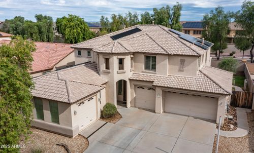 15654 W Yucatan Dr, Surprise, AZ, 85379-4815 | Card Image