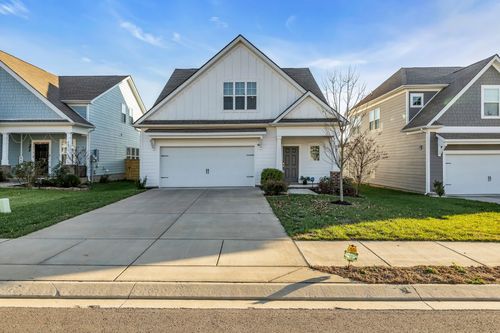 6737 Walsham Dr, Smyrna, TN, 37167-3487 | Card Image