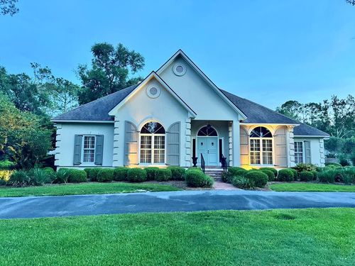951 S Lakeshore Dr, Valdosta, GA, 31605-6425 | Card Image
