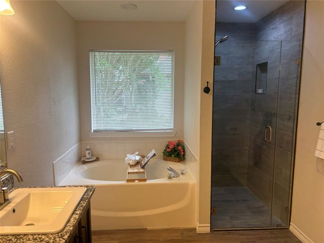 1712 Creekside Ave, House other with 4 bedrooms, 2 bathrooms and null parking in Sherman TX | Image 35