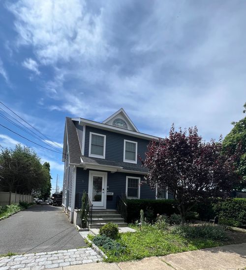 1-5 Myrtle St, Norwalk, CT, 06855-1315 | Card Image