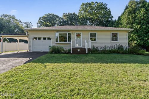 17 Dawn Dr, Glenville, NY, 12302-9755 | Card Image