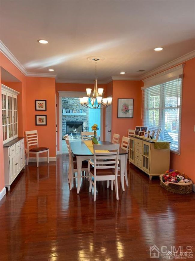 14 Wharton Court, Sold in South Brunswick Zoocasa