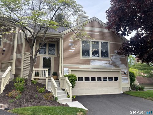 33 Britannia Drive, Danbury, CT, 06811 | Card Image