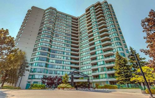 506-7250 Yonge St, Thornhill, ON, L4J7X1 | Card Image
