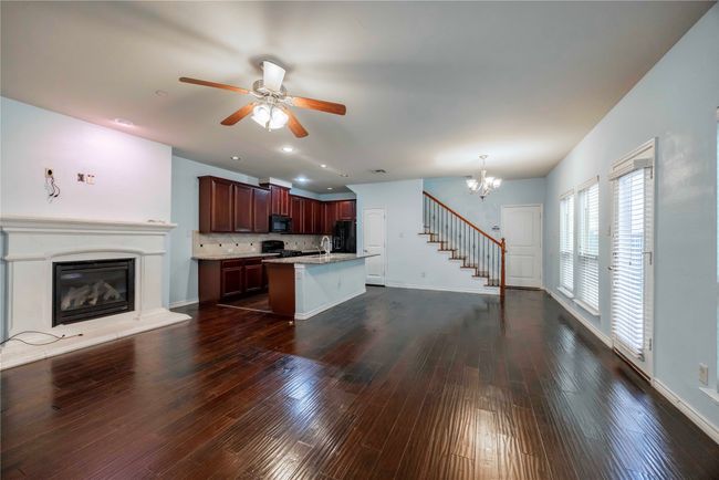 8901 Whitehead St, Townhouse with 4 bedrooms, 3 bathrooms and null parking in McKinney TX | Image 8