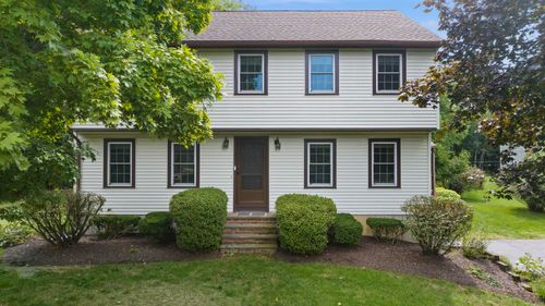 29 Buttrick Road, Hampstead, NH, 03841 | Card Image