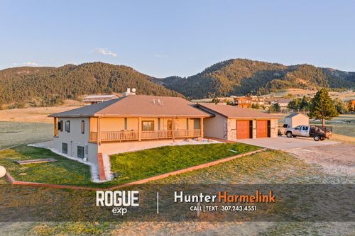 6593 Ridgecrest Dr, Casper, WY, 82601-6641 | Card Image