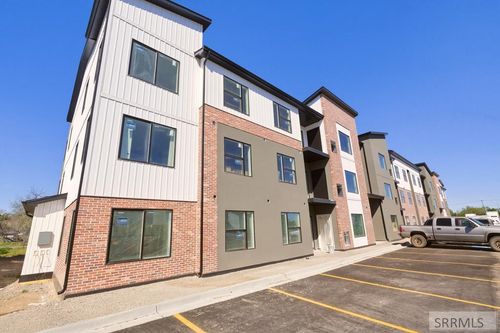 apt-303-796 E Sunnyside Rd, Idaho Falls, ID, 83404-7088 | Card Image