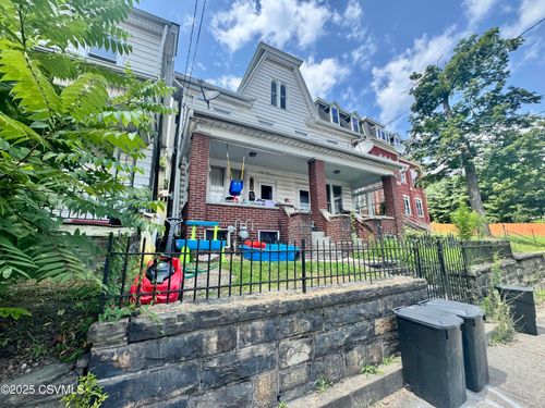 107-105-107 E Sunbury St, Shamokin, PA, 17872-4823 | Card Image