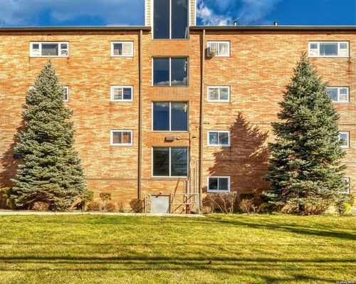 apt-3c-222 Smith St, Freeport, NY, 11520-4349 | Card Image