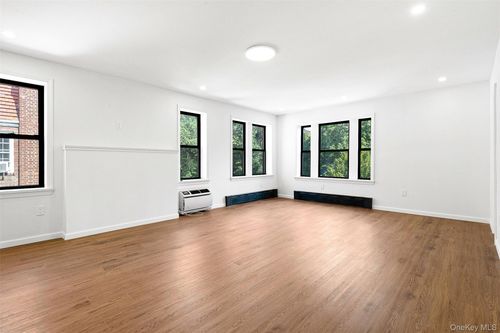 2nd-100 69th Ave, Forest Hills, NY, 11375-5025 | Card Image