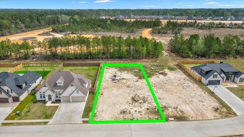 1905 Brenner Blvd, Lumberton, TX, 77657-1450 | Card Image