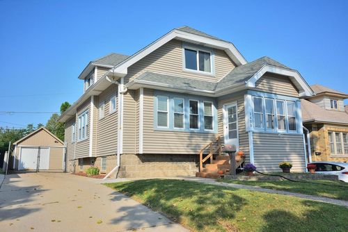 1455 S 88th Street, WEST ALLIS, WI, 53214 | Card Image