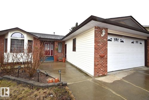 5204 1st Ave E, Boyle, AB, T0A0M0 | Card Image