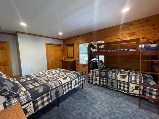 303 Westview Est, House other with 5 bedrooms, 3 bathrooms and null parking in Manchestr Ctr VT | Image 27