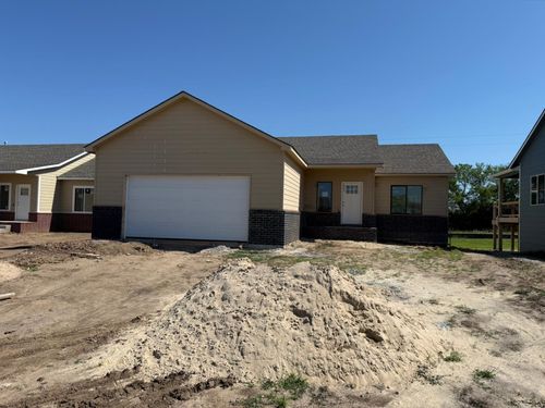 5828 N Newport St, Wichita, KS, 67219 | Card Image